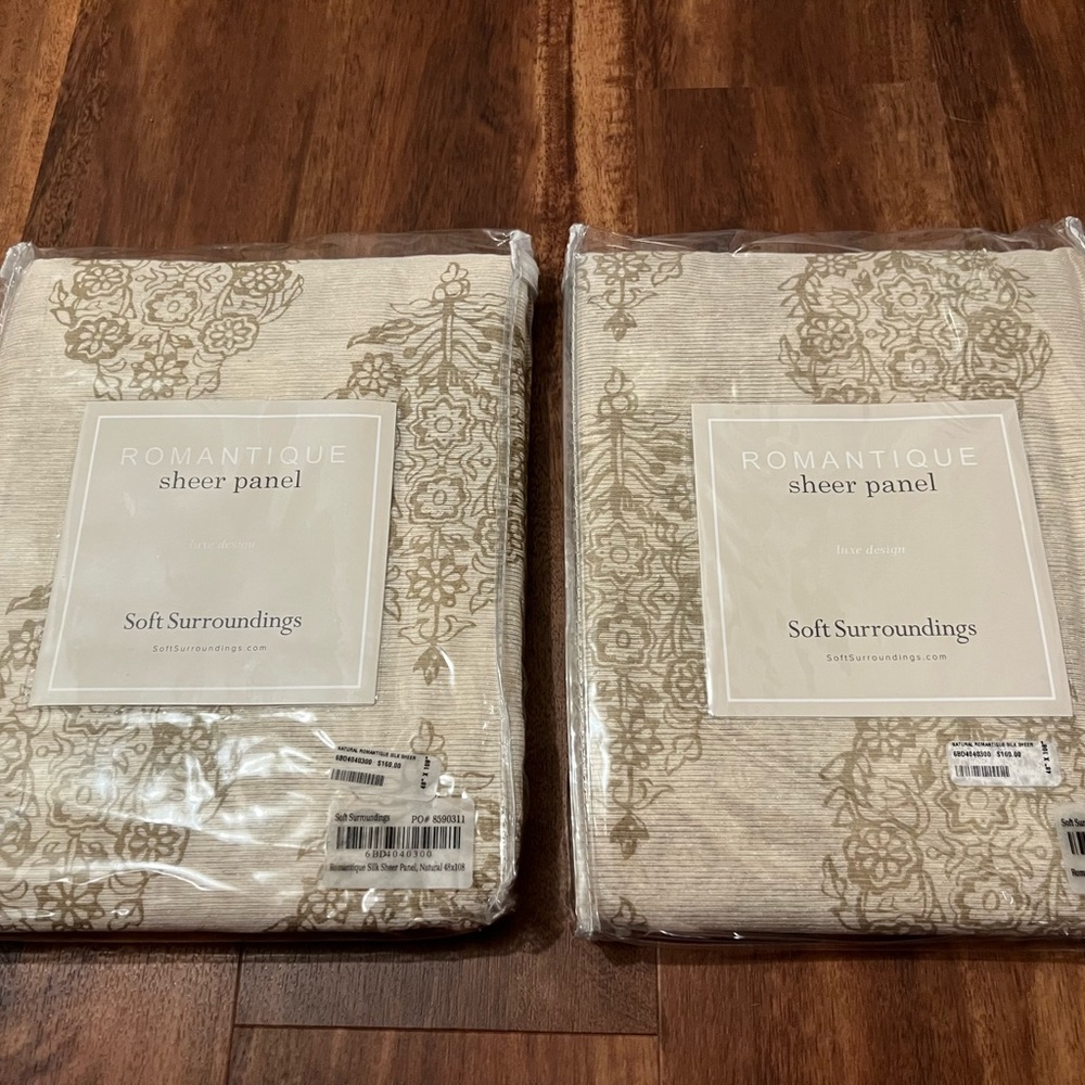 SOFT SURROUNDINGS Romantique Sheer Panel Luxe Design Natural 48x108 NEW Lot $320
